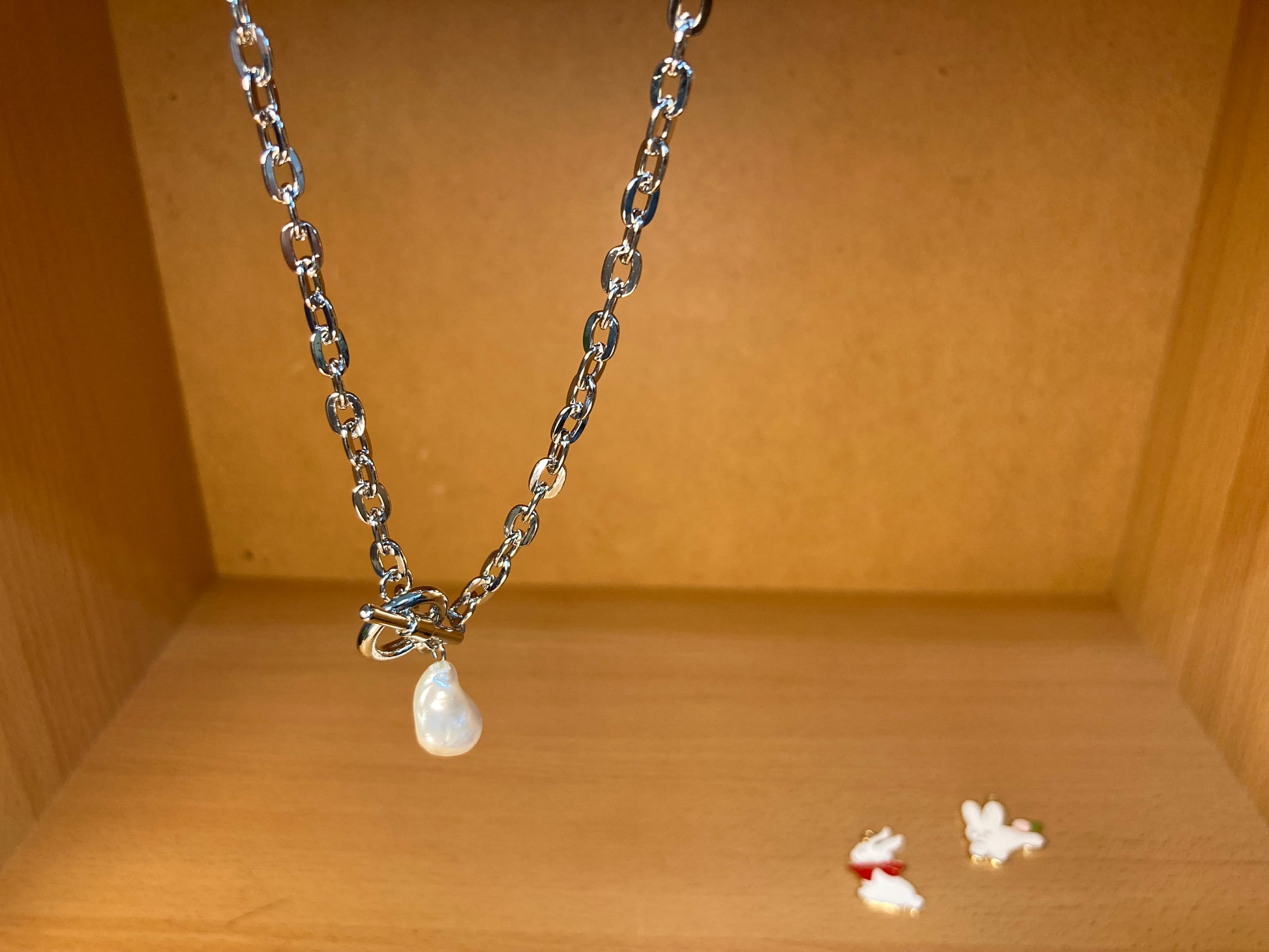 Tiny Treasures Seoul - Toggle Pearl Chain Necklace (16K White Gold Plated, Brass, Imitation Pearl)