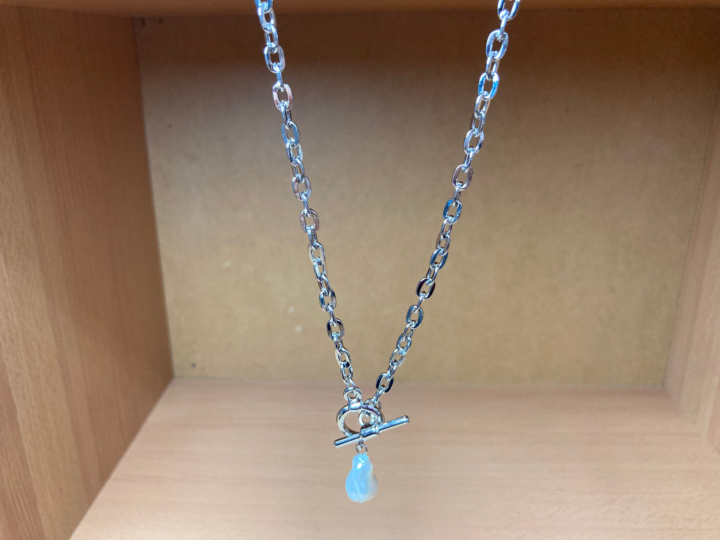 Tiny Treasures Seoul - Toggle Pearl Chain Necklace Front View