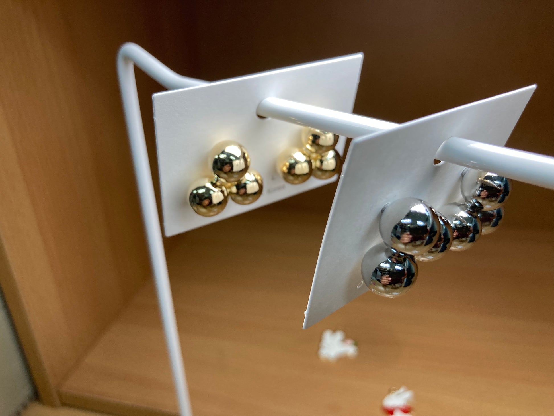 Tiny Treasures Seoul - Trinity Ball Stud Earrings (Gold)