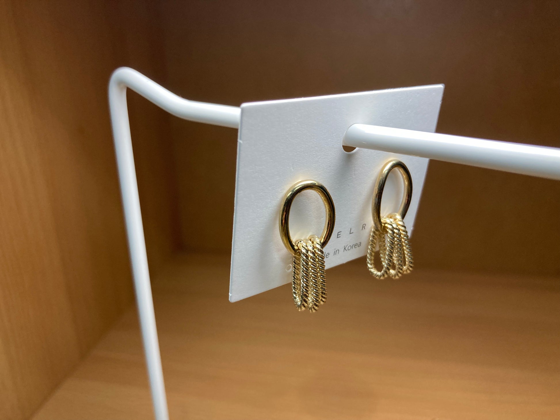 Tiny Treasures Seoul - Twisted Layered Oval Drop Earrings (Gold)