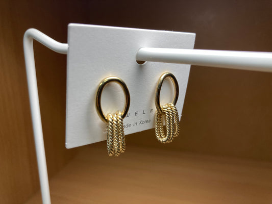 Tiny Treasures Seoul - Twisted Layered Oval Drop Earrings (Gold)