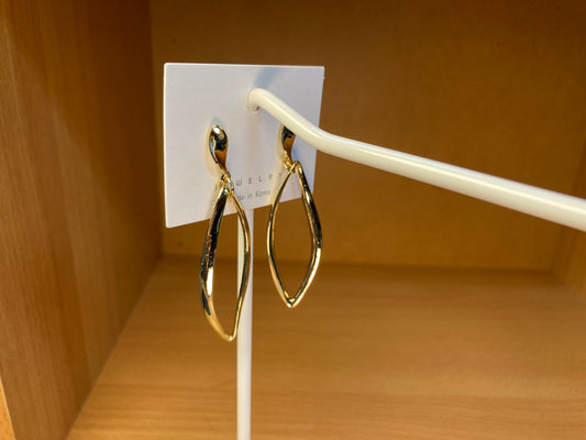 Tiny Treasures Seoul - Twisted Marquise Drop Earrings (Gold)