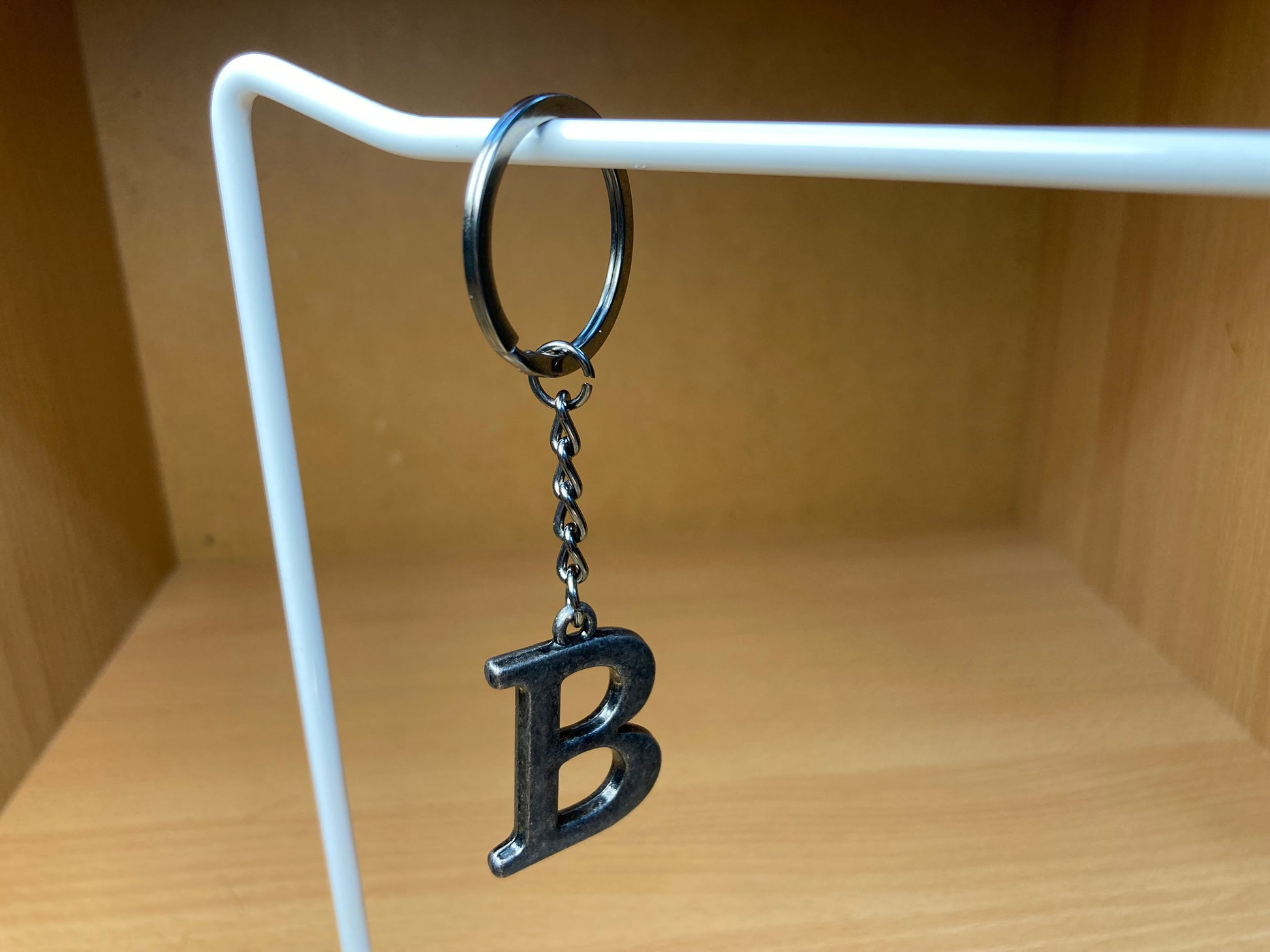 Tiny Treasures Seoul - Vintage Initial B Key Chain