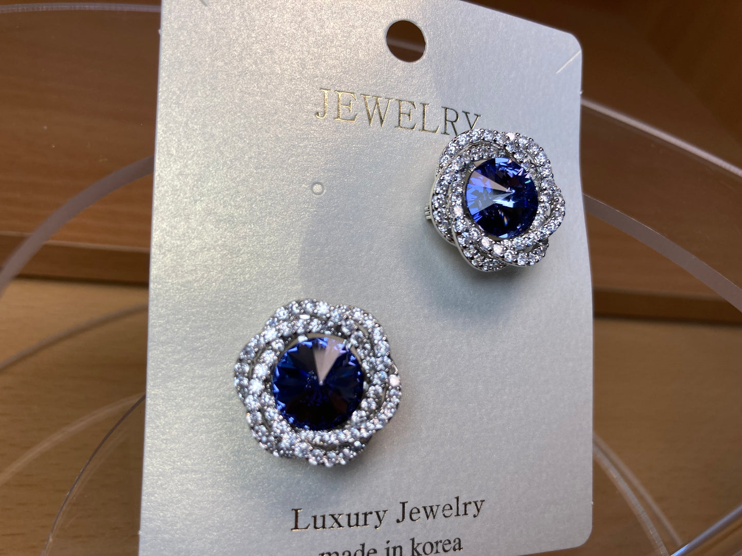 Tiny Treasures Seoul - Violet Swarovski Crystal Flower Brooch Set (2 Pieces)