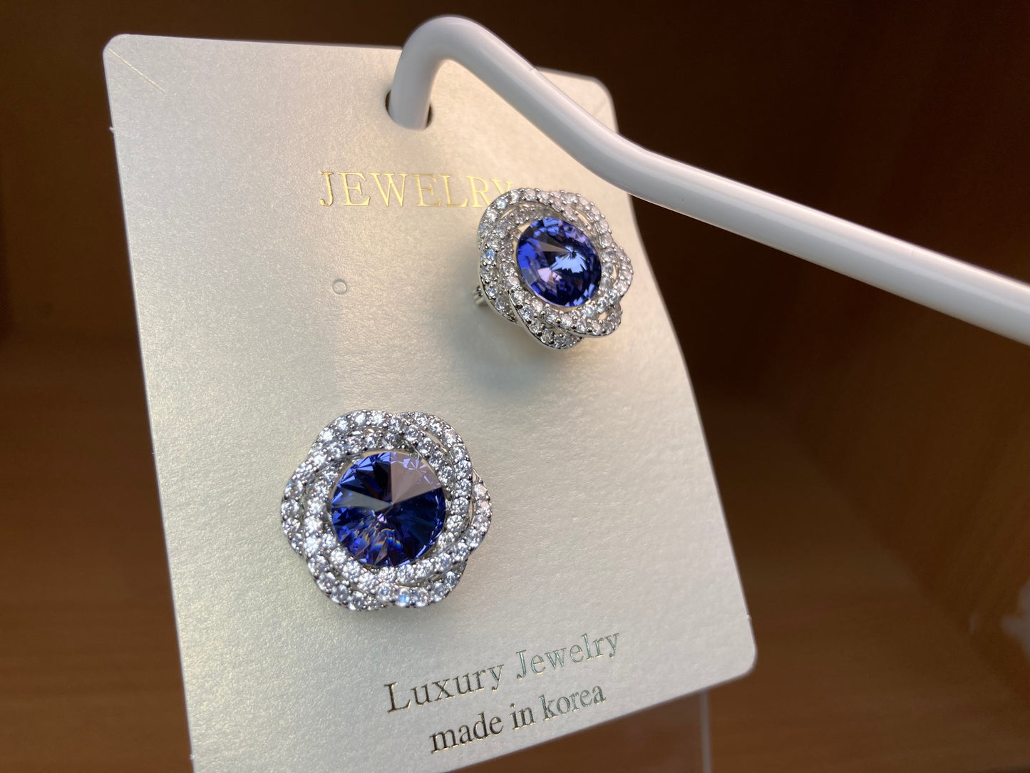 Tiny Treasures Seoul - Violet Swarovski Crystal Flower Brooch Set (2 Pieces)