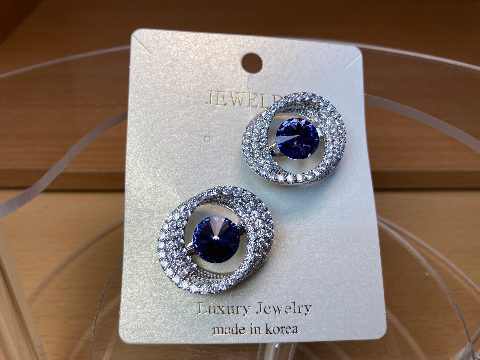 Tiny Treasures Seoul - Violet Swarovski Crystal Oval Brooch Set (2 Pieces)