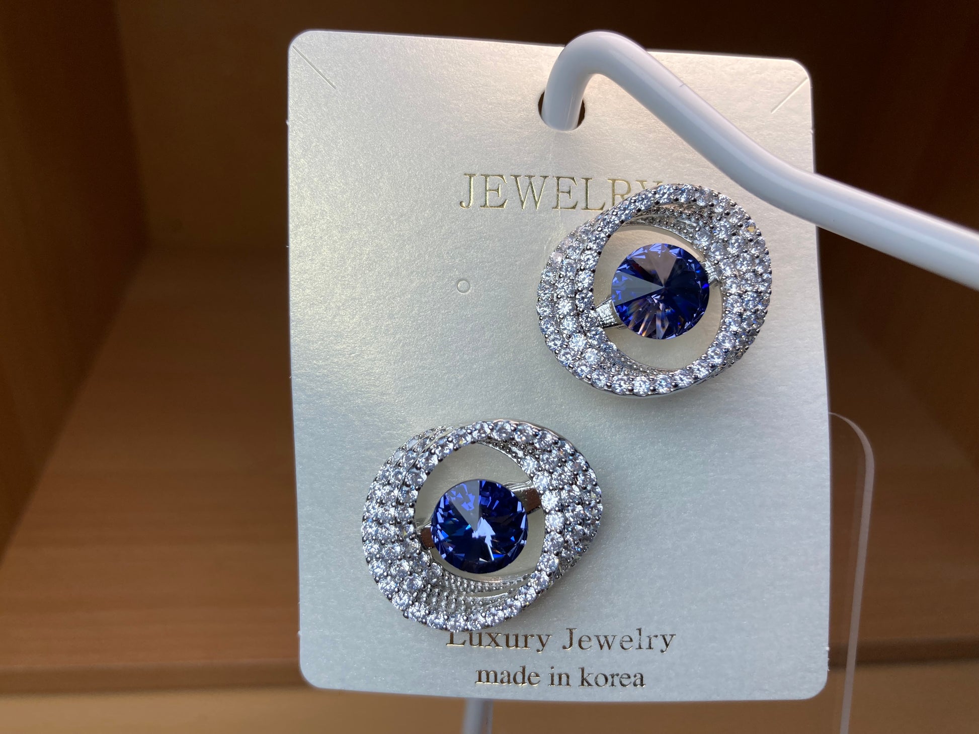 Tiny Treasures Seoul - Violet Swarovski Crystal Oval Brooch Set (2 Pieces)