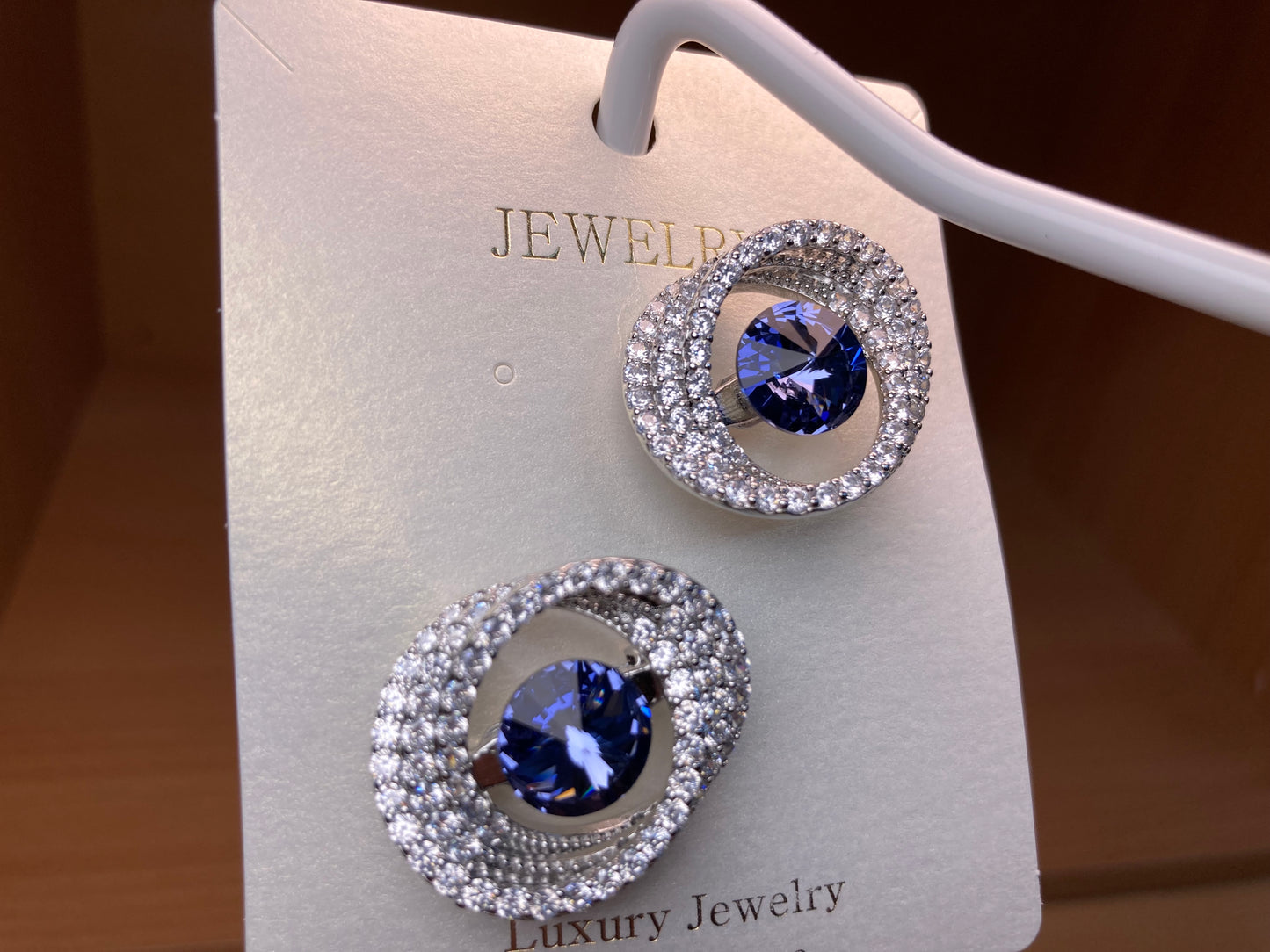 Tiny Treasures Seoul - Violet Swarovski Crystal Oval Brooch Set (2 Pieces)