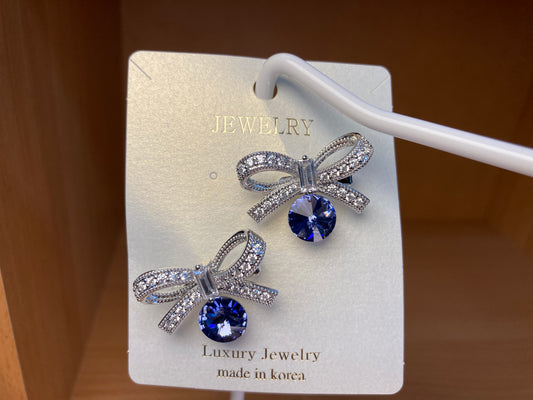 Violet Swarovski Crystal Ribbon Brooch Set (2 Pieces)