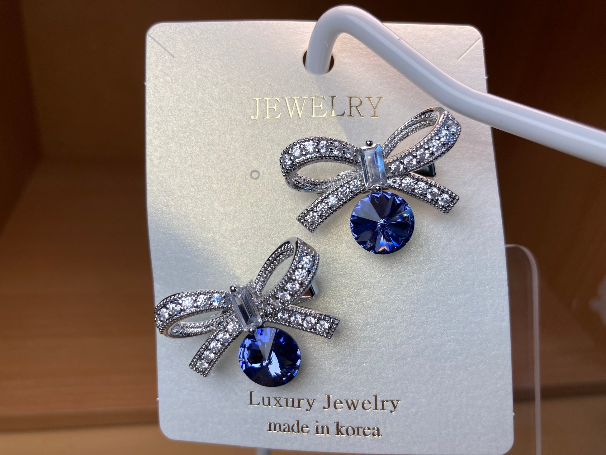 Tiny Treasures Seoul - Violet Swarovski Crystal Ribbon Brooch Set (2 Pieces)