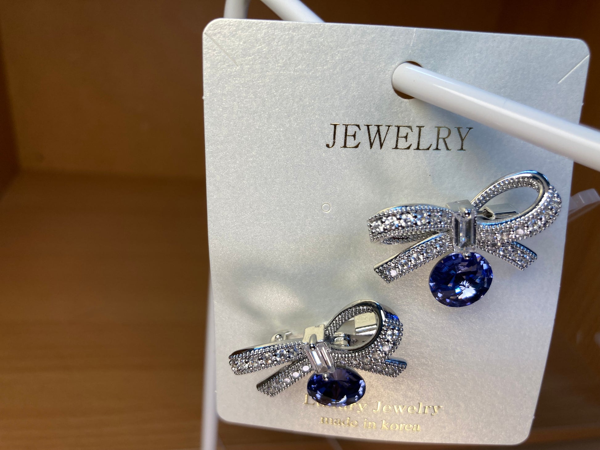Tiny Treasures Seoul - Violet Swarovski Crystal Ribbon Brooch Set (2 Pieces)