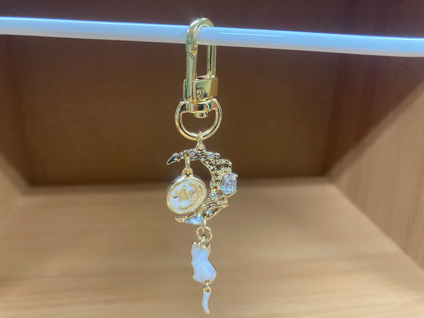 Tiny Treasures Seoul - White Cat Moon Bag Charm 6