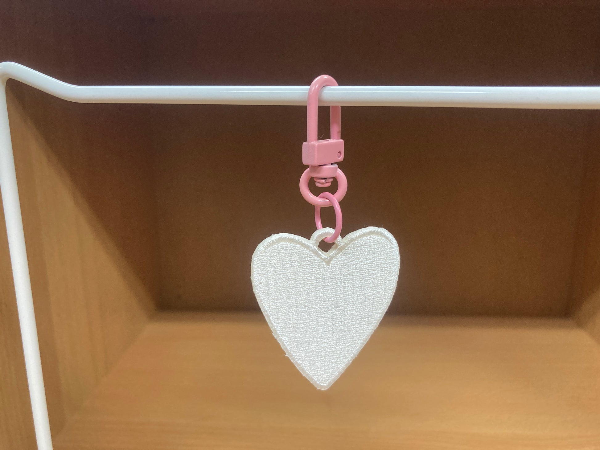Tiny Treasures Seoul - White Embroidered Heart Bag Charm 4